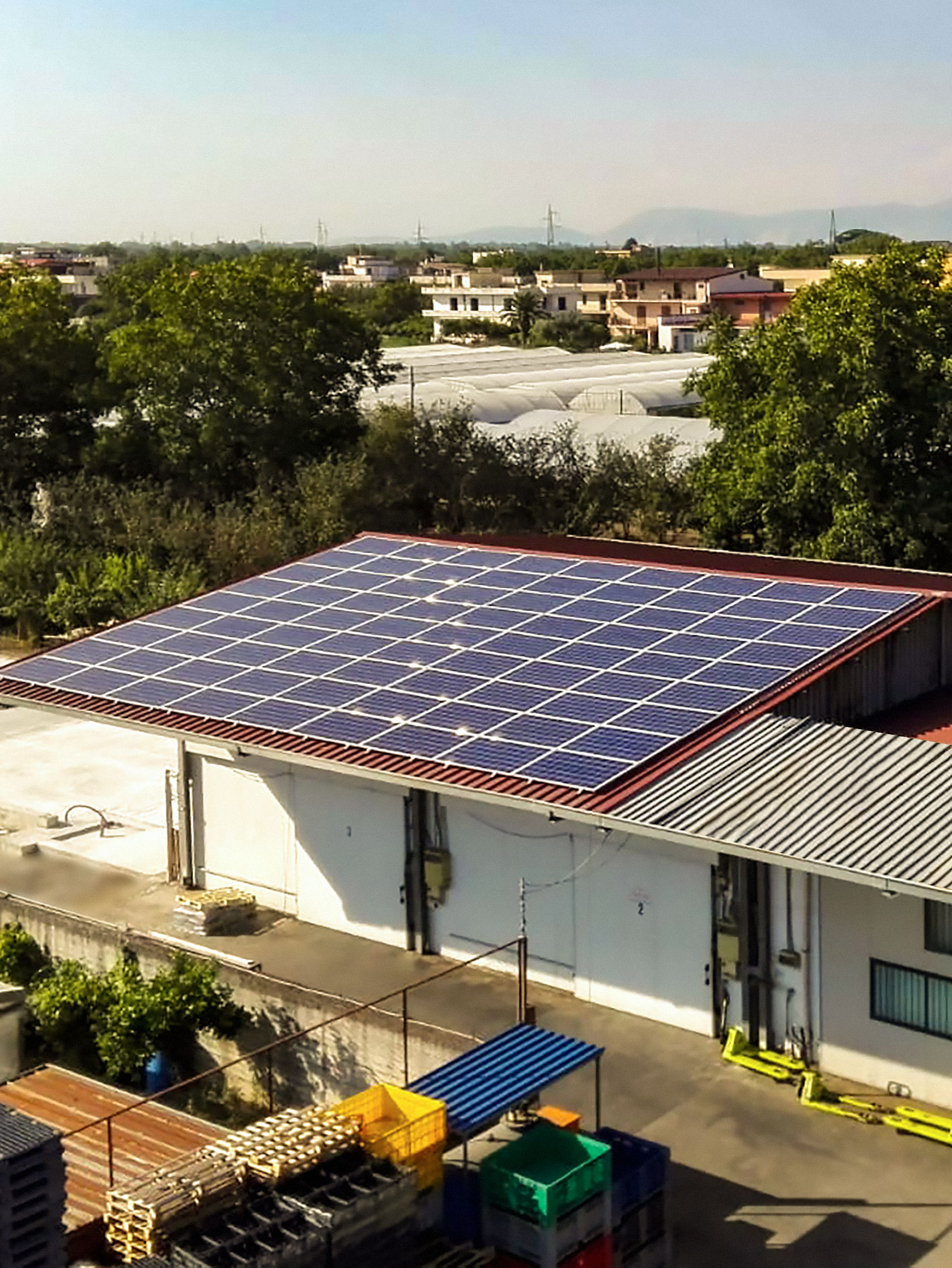 Impianto Fotovoltaico 60 Kwp installato a Poggiomarino, (NA) dall'azienda DMT Solar installatore certificato Tesla Powerwall e Sunpower Maxeon impianto fotovoltaico in Campania, Lazio, Molise, Lombardia, Piemonte, ITALIA